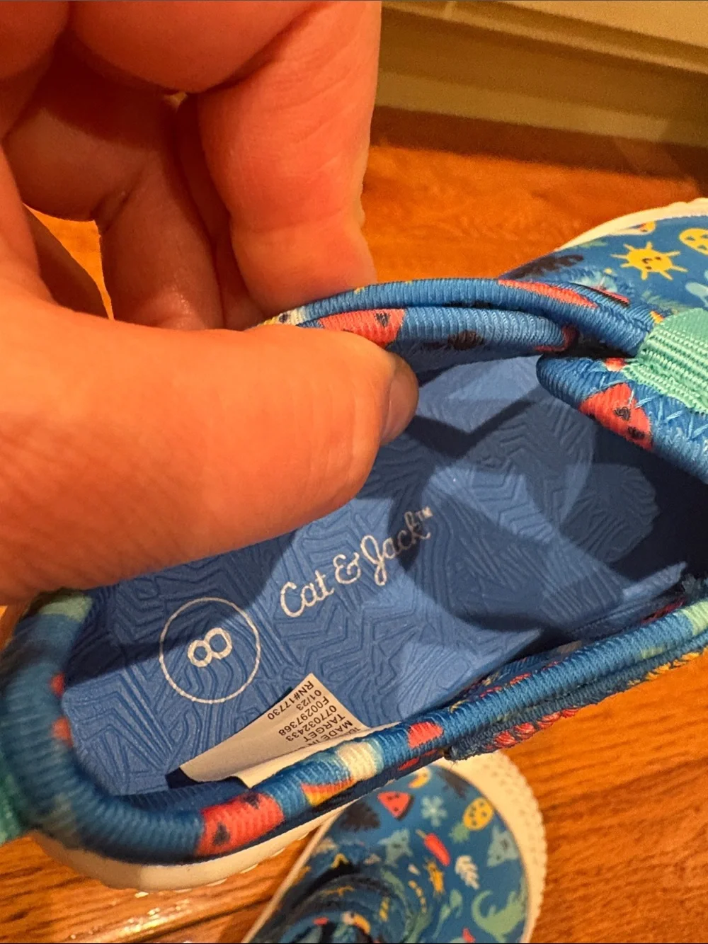 Cat & Jack Blue Ocean-Print Water Shoes with Teal Pull Tabs
